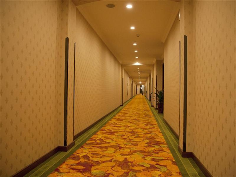 Greentree Inn Heilongjiang Harbin Zhongyang Street Business Hotel 외부 사진